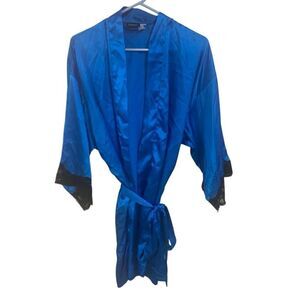 Fredrick’s of Hollywood blue lace trim vintage shirt robe with belt size L/XL